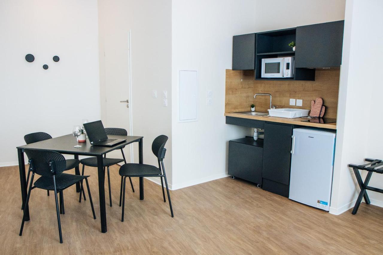 Twenty Business Flats Beziers Aparthotel Exteriör bild